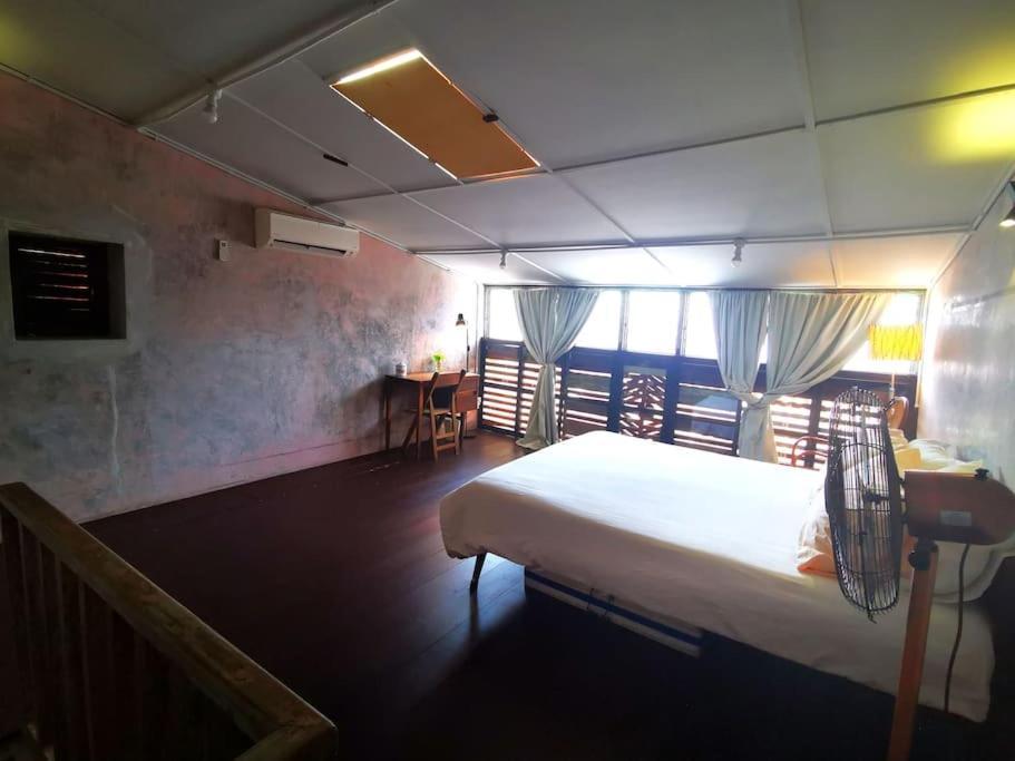 Leju 21 樂居 Explore Malacca From A Riverside House ภายนอก รูปภาพ
