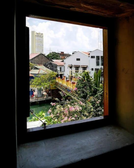 Leju 21 樂居 Explore Malacca From A Riverside House ภายนอก รูปภาพ
