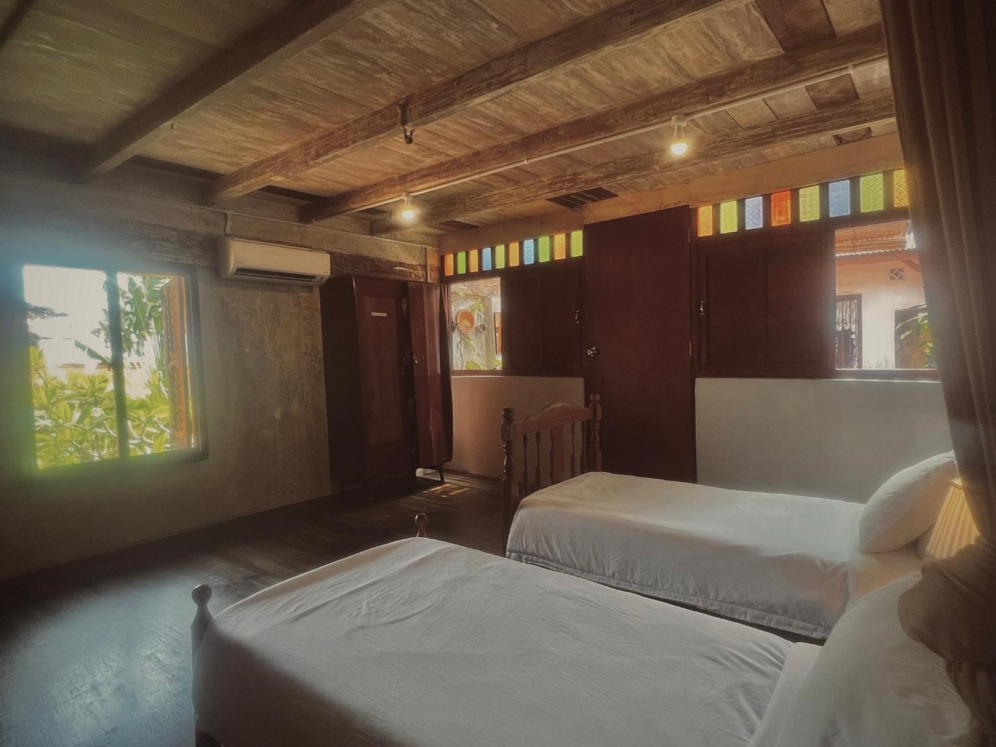 Leju 21 樂居 Explore Malacca From A Riverside House ภายนอก รูปภาพ